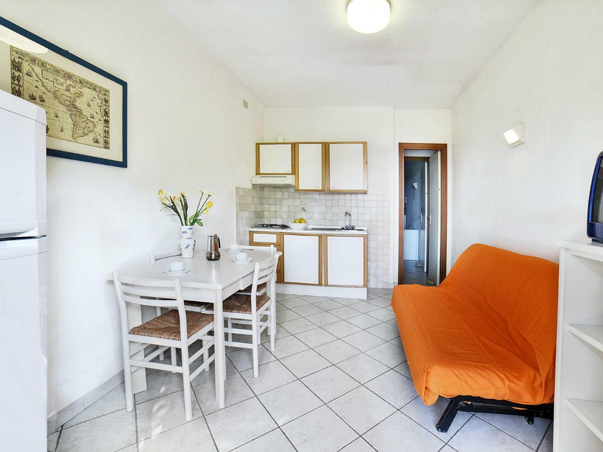 Apartment Altaluna-5 By Interhome Nisporto エクステリア 写真