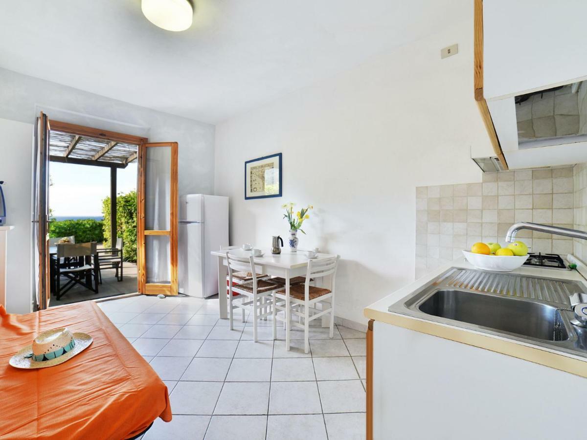 Apartment Altaluna-5 By Interhome Nisporto エクステリア 写真
